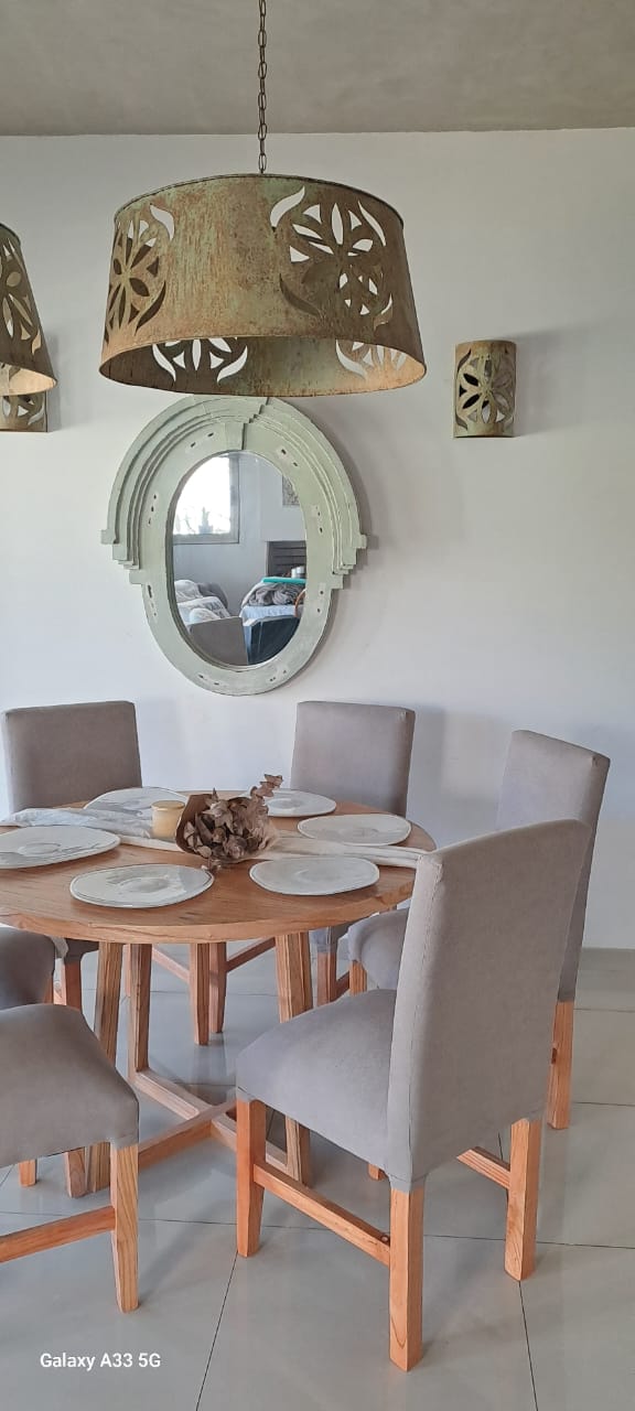 Combo Mesa 120cm + 6 Sillas Vestidas Pana Mustagne - Image 3