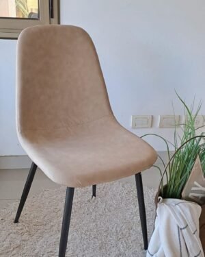 Silla Aurora Hierro Tapizada Ecocuero Arena