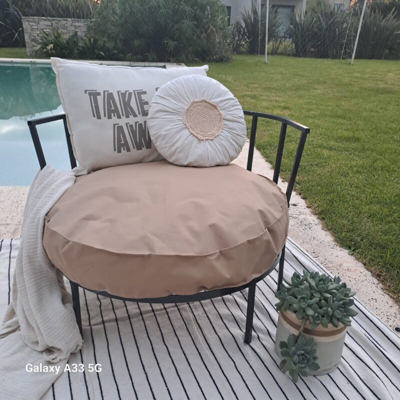 Almohadon 80cm lona náutica beige - Image 2